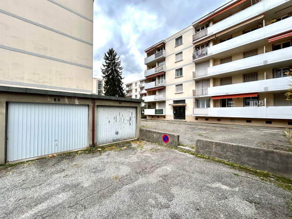 Offres de location Garage Grenoble 38100
